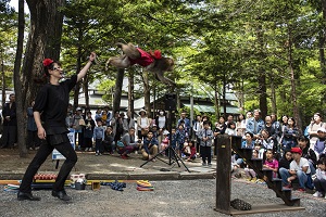 ことりと小太郎のパフォーマンス